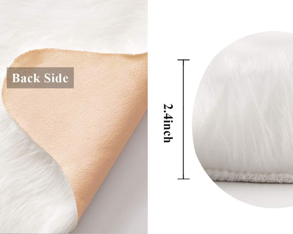 Faux Fur Sheepskin Rug Decorative Christmas Plush Shaggy Carpet for Bedside Sofa Floor 2 x 3 Feet, White